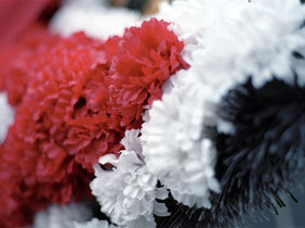 Траурный венок. Фото: zdenix.ru Траурный венок. Фото: zdenix.ru