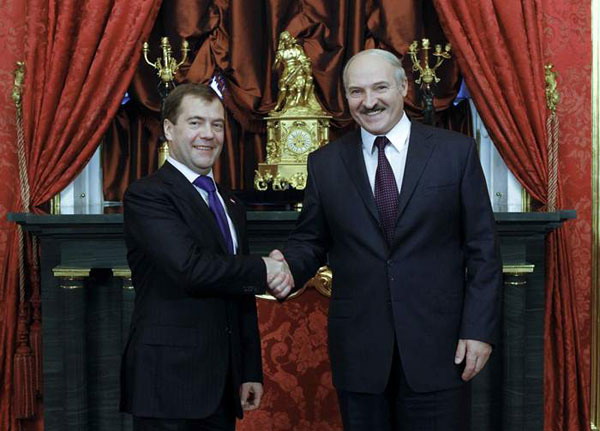 Lukashenko Medvedev 09122010