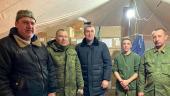 Новосибирская область: активист СРЗП доставил бойцам перед отправкой в зону СВО 2,5 тонны медикаментов