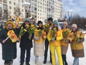Республика Коми: члены регионального отделения СРЗП поздравили жительниц Сыктывкара с 8 Марта
