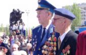 Президент обеспечил ветеранов ВОВ пожизненными стипендиями в размере 3 тыс. сомов